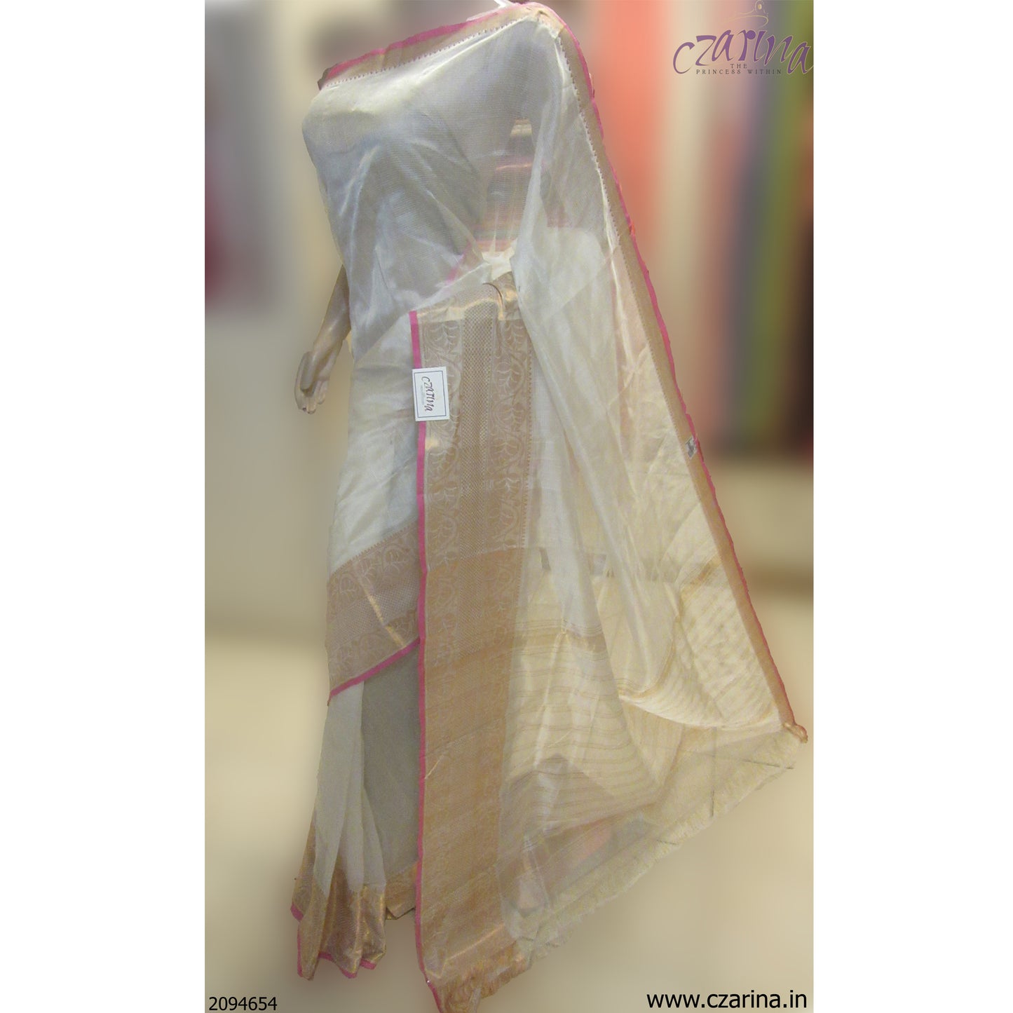 OFF WHITE GOLDEN MANGALAGIRI SILK SAREE