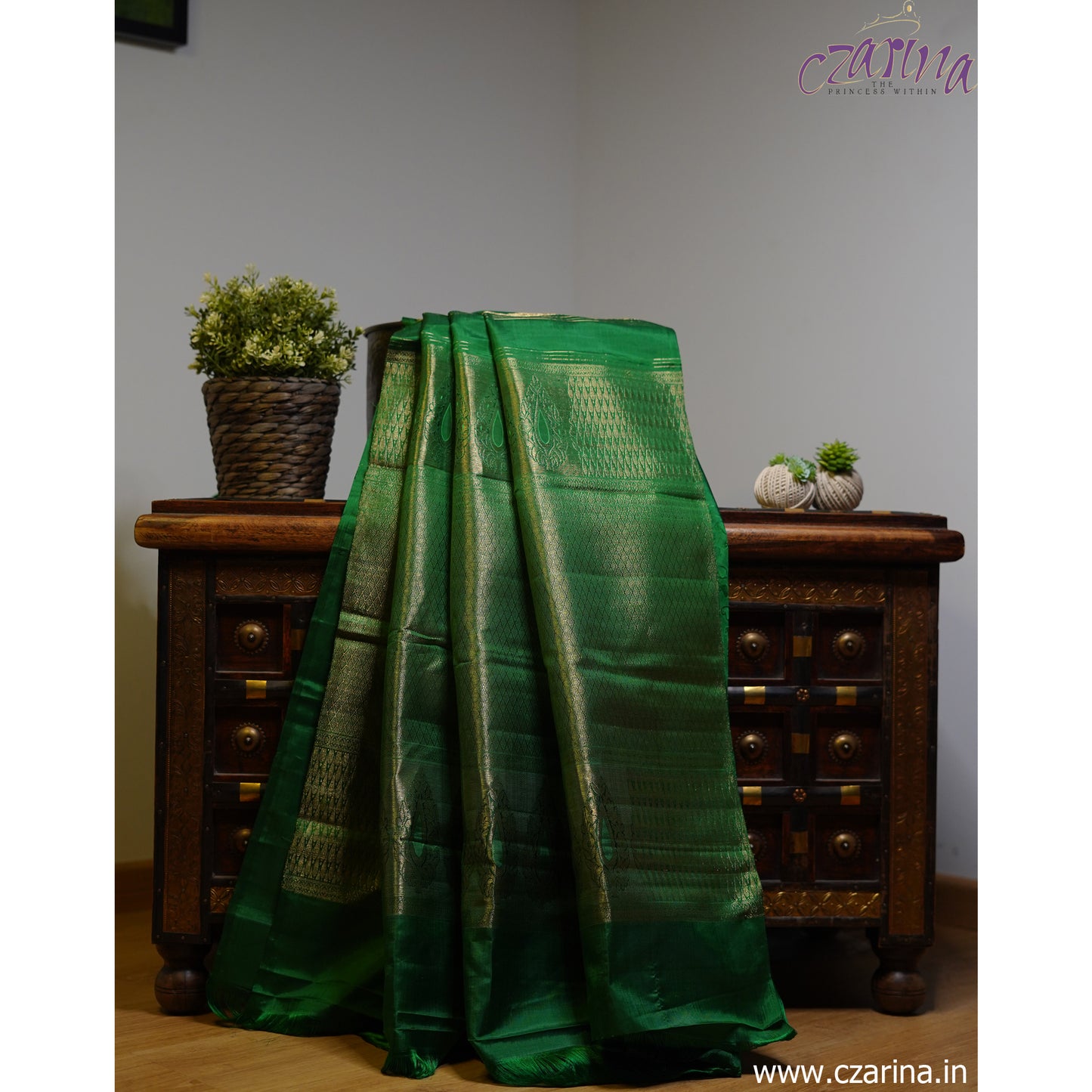 GREEN GOLDEN PURE KANCHIPURAM SILK SAREE
